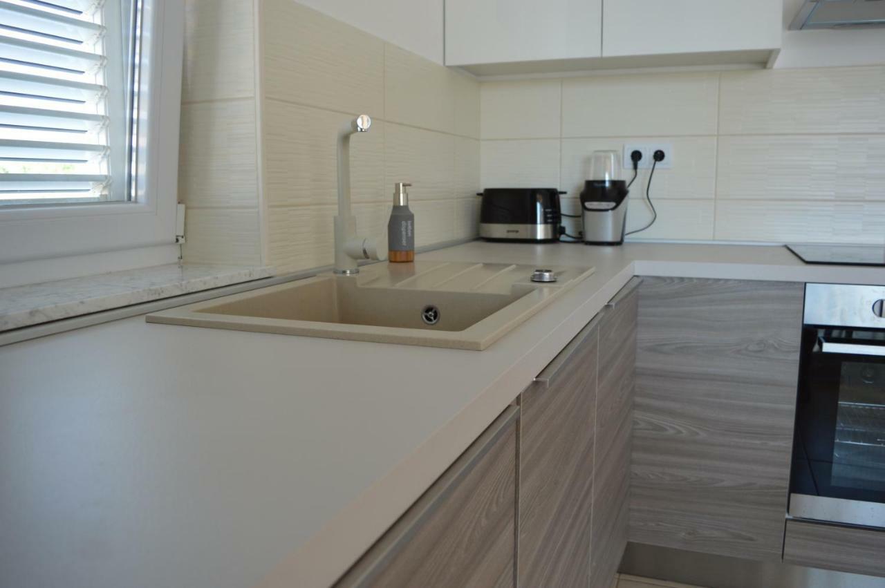 Malinska Apartment Екстериор снимка