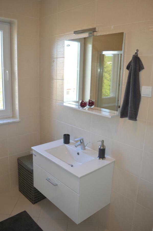 Malinska Apartment Екстериор снимка