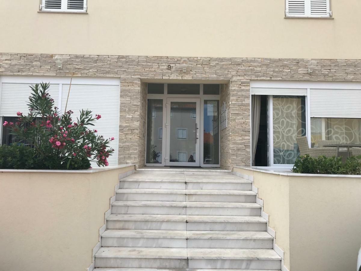Malinska Apartment Екстериор снимка